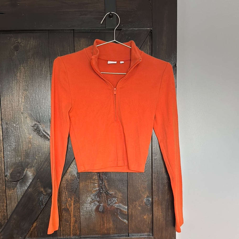 Aritzia Sunday Best Zip-Up Women's Cropped Top